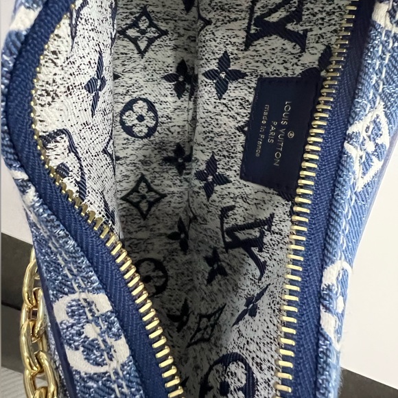 Louis Vuitton Loop Blue Denim Monogram - Picture 8 of 10